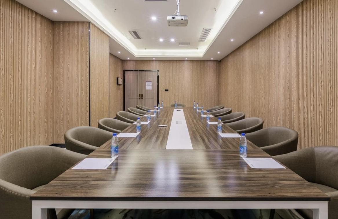 Guangzhou Nuomo International Hotel-Canton Fair Free Shuttle Bus Exteriör bild